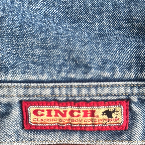 Vintage CINCH Denim Jacket with Cream Collar - Picture 5 of 7
